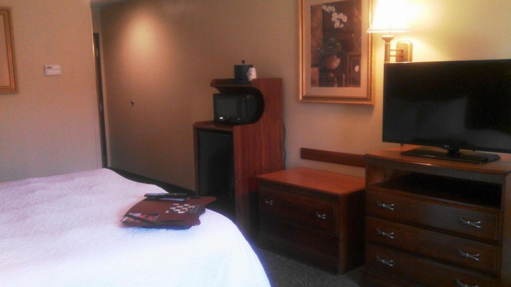 Hampton Inn By Hilton Greenwood Main image